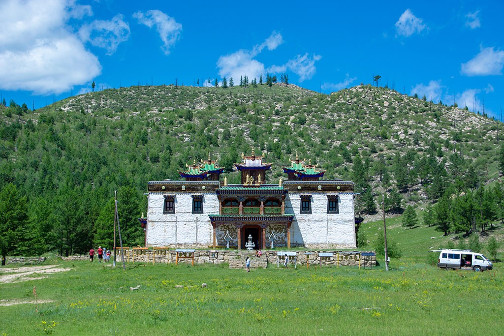 Baldan Bereeven monastery, Eastern Mongolia tours mongolia 