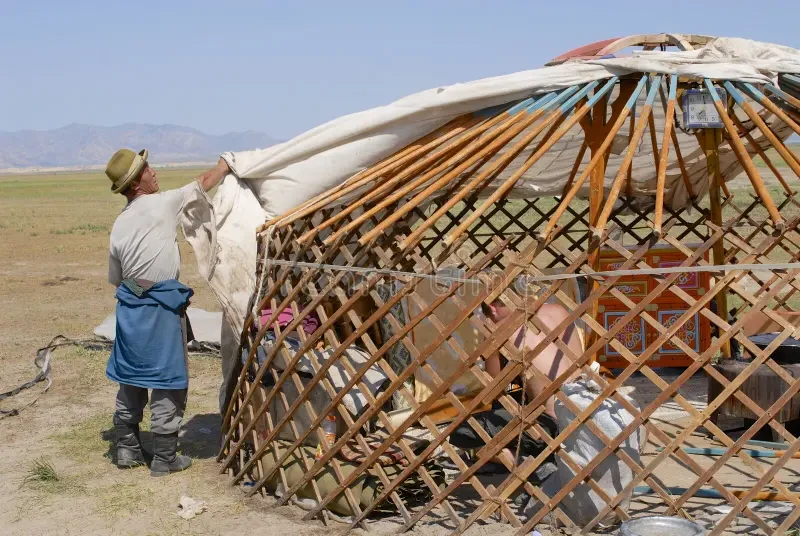 Building a Mongolian ger, Community based and culture tours mongolia