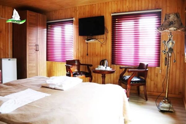 Photography tours mongolia, Private tours mongolia,Chingisiin 3 Nuur, Eastern Mongolia tours mongolia, Gobi tours mongolia, Eagle Hunters tours mongolia, Mongolia tours in August, Mongolia tours in September