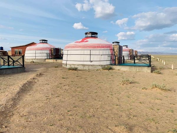 Gobi Discovery, Southern Mongolia tours mongolia, Gobi tours mongolia, Gobi tours mongolia, Eagle Hunters tours mongolia, Mongolia tours in August, Mongolia tours in September 