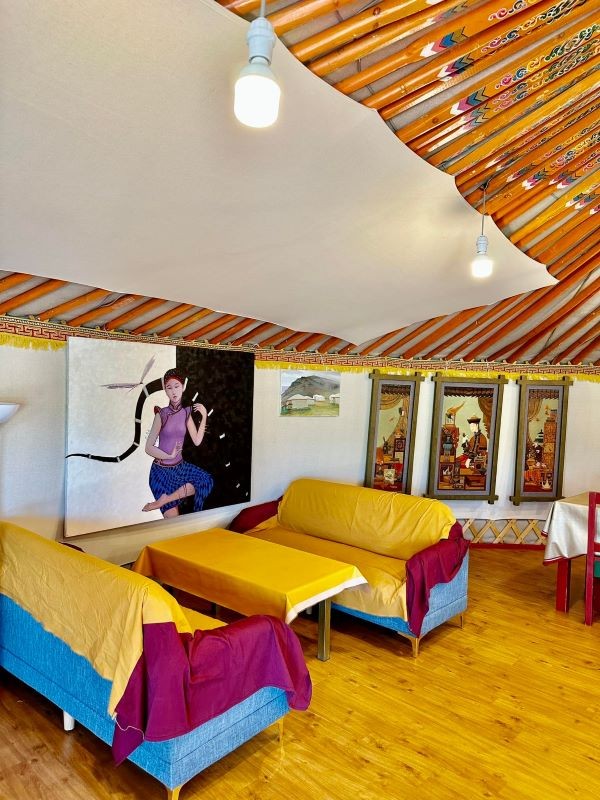 Mongol Nomadic camp,Short tours and day tours mongolia, 1 day tours mongolia, Gobi tours mongolia, Eagle Hunters tours mongolia, Mongolia tours in August, Mongolia tours in September