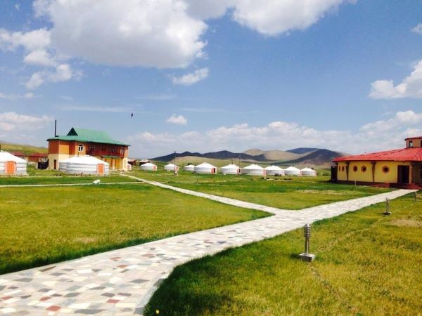 Photography tours mongolia, Private tours mongolia,Steppe Nomads, Central Mongolia tours mongolia, Gobi tours mongolia, Eagle Hunters tours mongolia, Mongolia tours in August, Mongolia tours in September