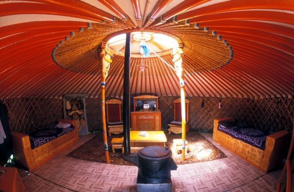 Photography tours mongolia, Private tours mongolia, Taikhar camp, Central Mongolia tours mongolia, Gobi tours mongolia, Eagle Hunters tours mongolia, Mongolia tours in August, Mongolia tours in September