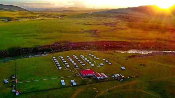Talbiun Camp, Central Mongolia tours mongolia, Photography tours mongolia, Private tours mongolia, Group tours mongolia, Family friendly tours mongolia, Central mongolia
